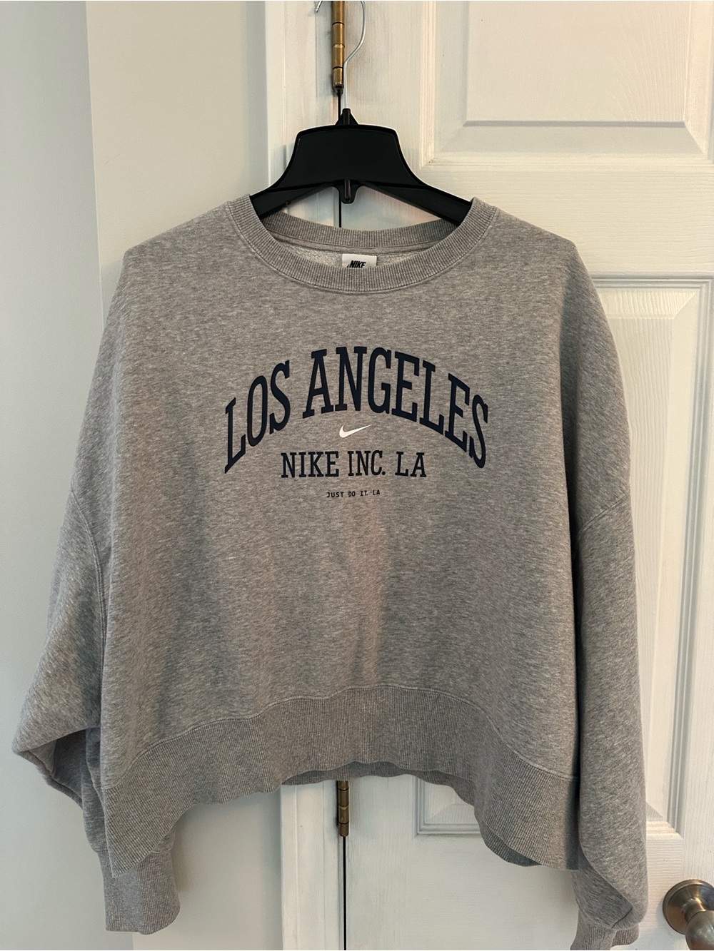 Nike “Los Angeles” Gray Crewneck Oversized Sweatshirt- Women’s Large